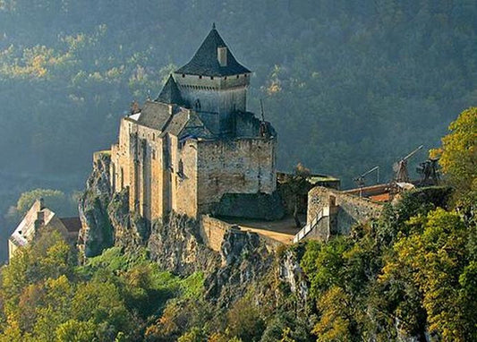 Castle spotlight, Château de Castelnaud, Dordogne France