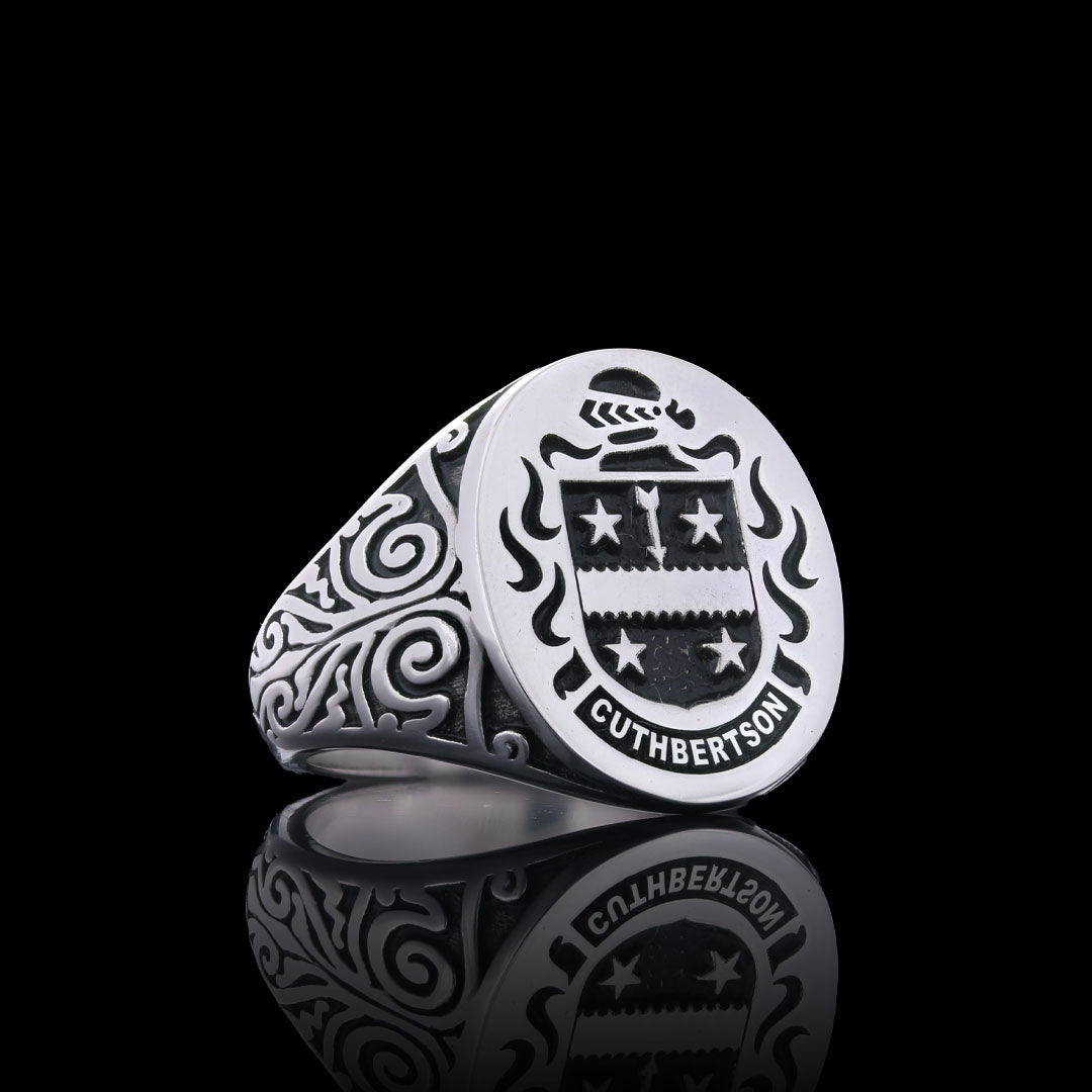 Duchess Crest Ring Oval