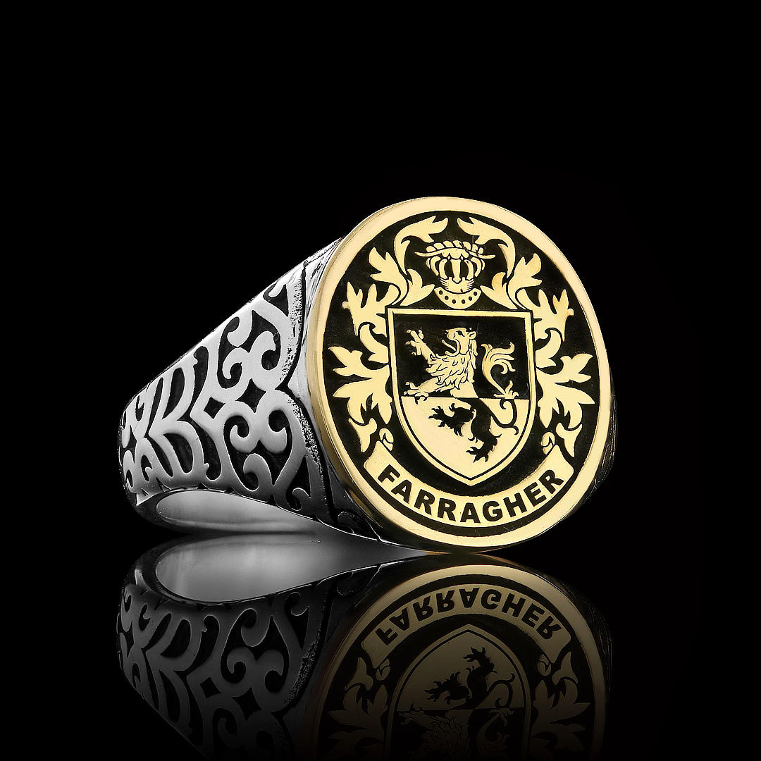Baroness Crest Ring Oval