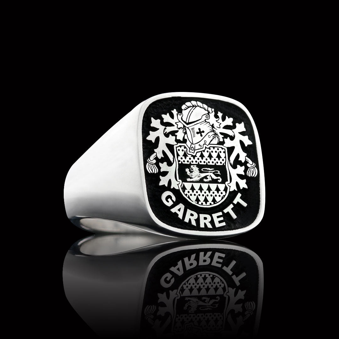 Cadet Crest Ring Square