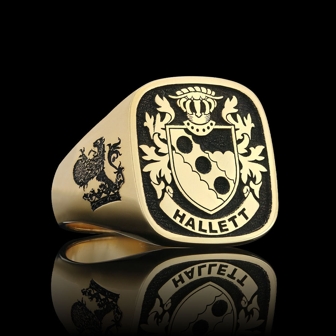 Baron Crest Ring Square