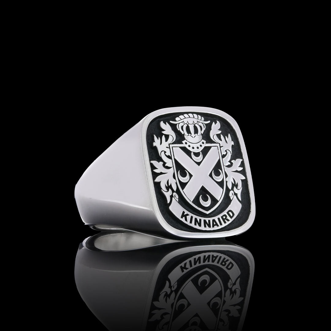 Baron Crest Ring Square
