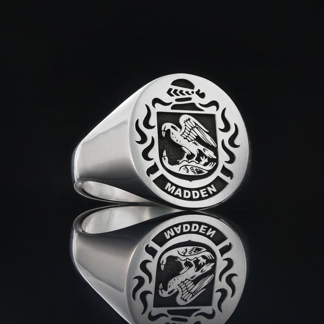 Duke Crest Ring Oval