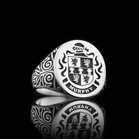 Baroness Ring with Murphy Crest and Name