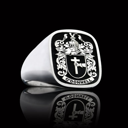 Emperor Crest Ring Square