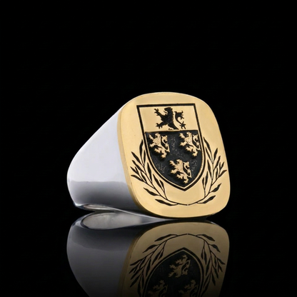 Earl Crest Ring