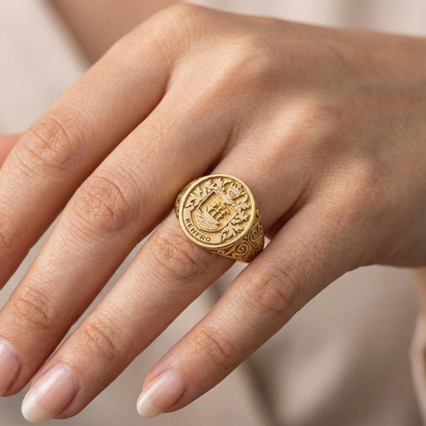 Natural finish crest ring