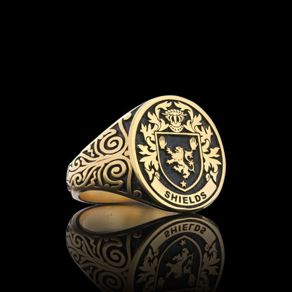 Baroness Crest Ring Oval