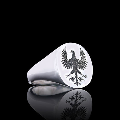 Earl Crest Ring