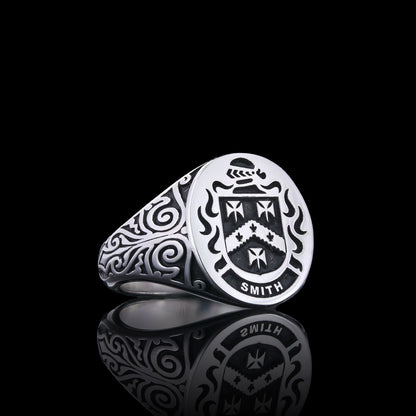 Duchess Crest Ring Oval