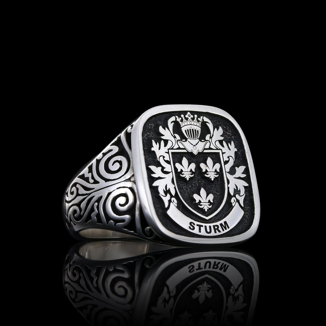 Baroness Crest Ring Square