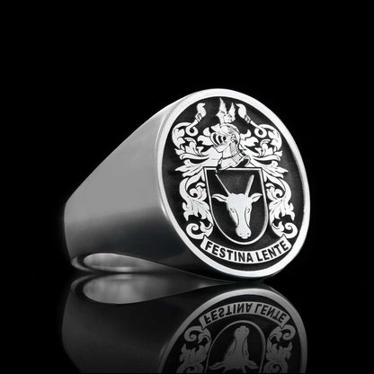 Emperor Crest Ring Oval