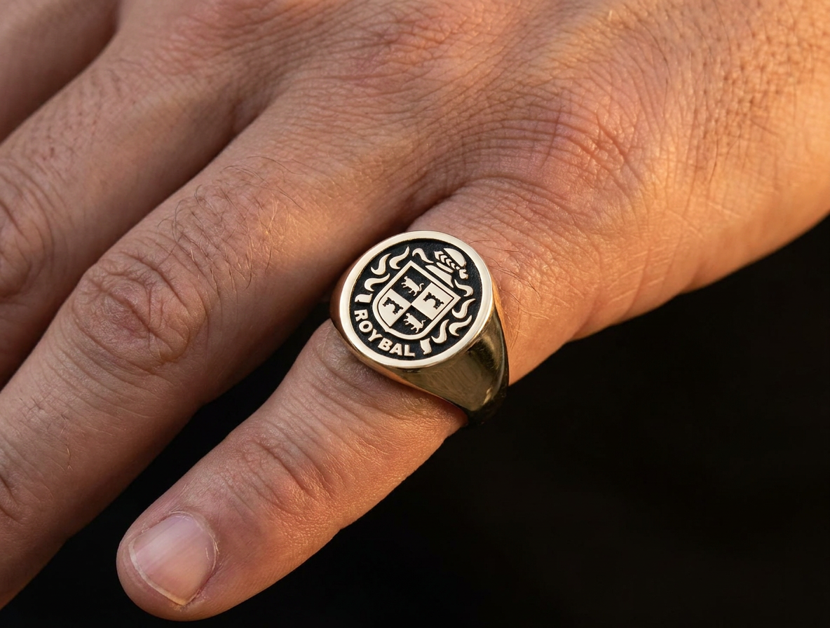 Pinky Finger Crest Ring