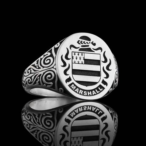 Engraved Ladies Crest Ring