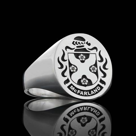 Engraved Ladies Crest Ring